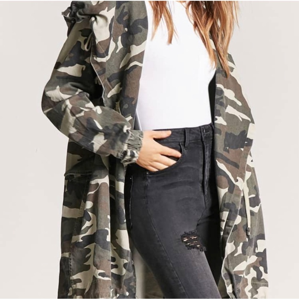 Oversized Camo Jacket with Hood